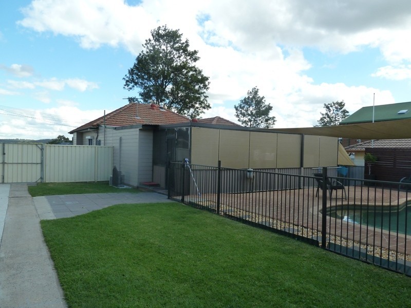 15 York Street, Greta NSW 2334