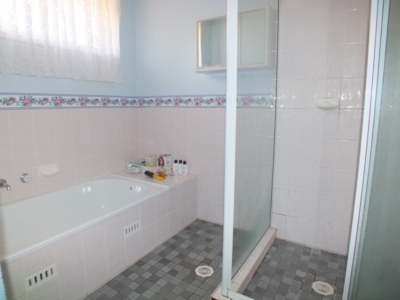 5 Belmore Place, Raymond Terrace NSW 2324