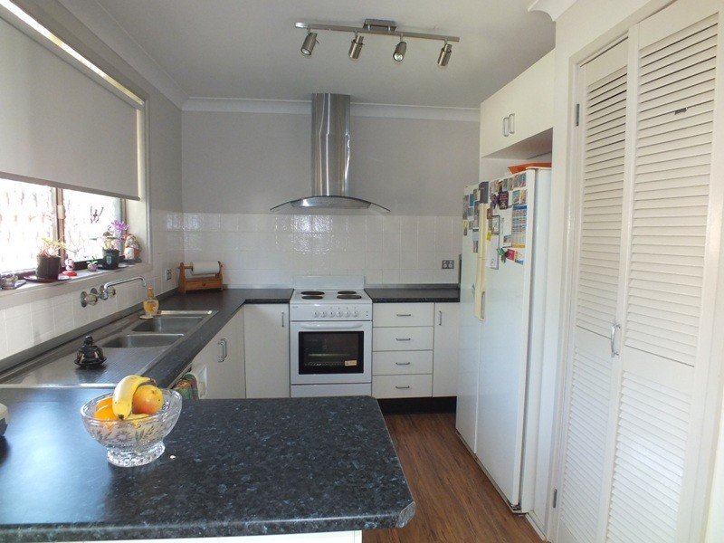 32 Peace Parade, Tanilba Bay NSW 2319