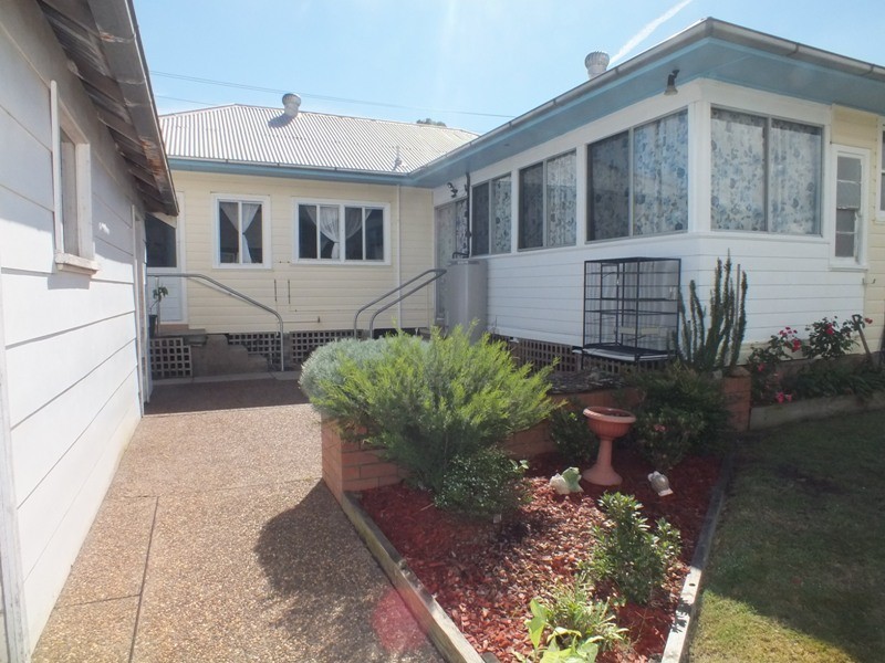 15 Tathra Street, Raymond Terrace NSW 2324