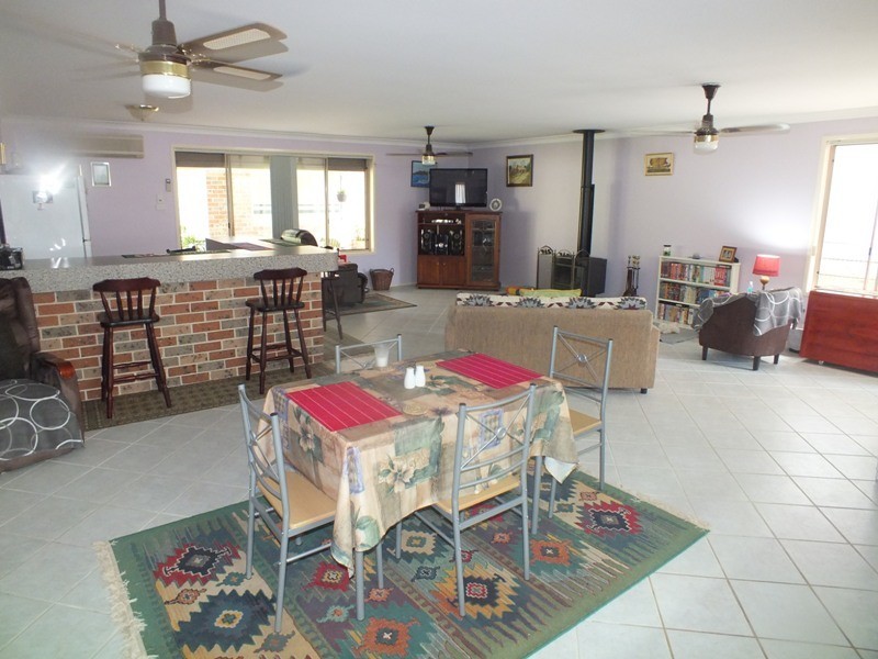 4 Torpey Avenue, Lemon Tree Passage NSW 2319