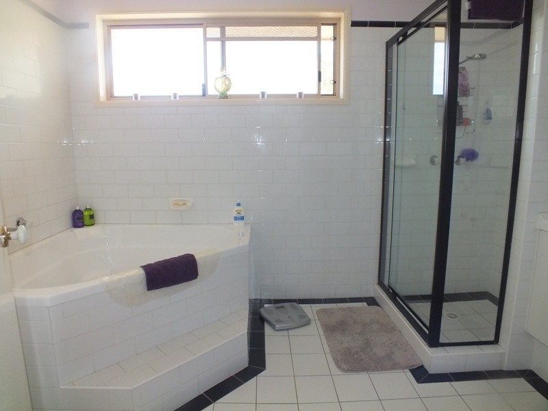 4 Torpey Avenue, Lemon Tree Passage NSW 2319