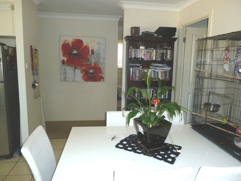 2/9A Walter Street, Rutherford NSW 2320