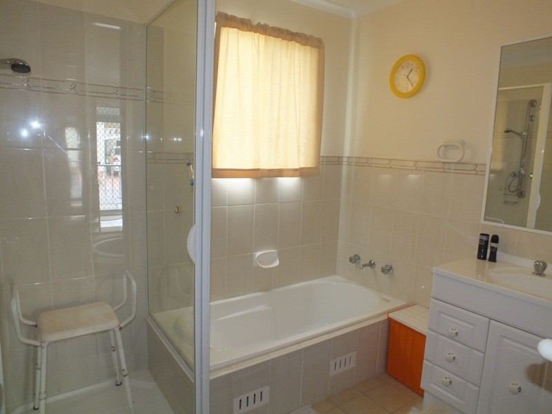 28/15 Quartersession Road, Tarro NSW 2322