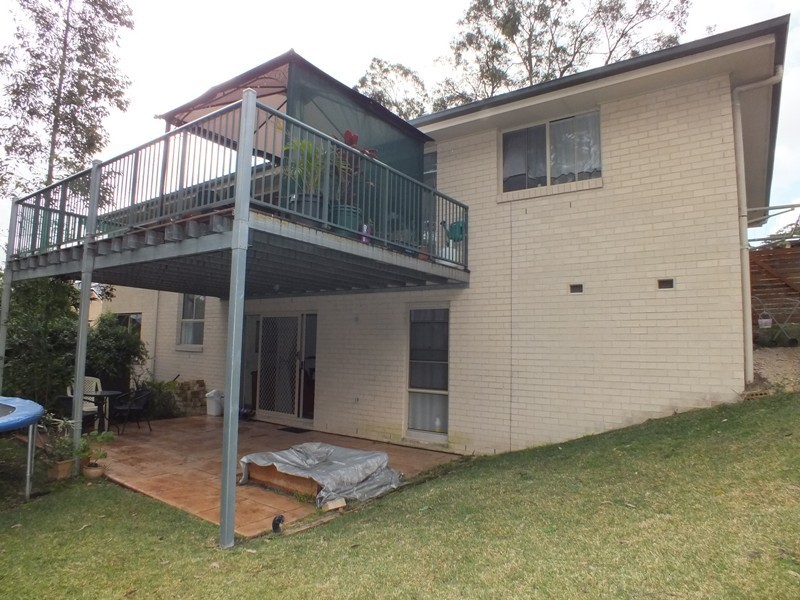 4 Vostok Cove, Cameron Park NSW 2285