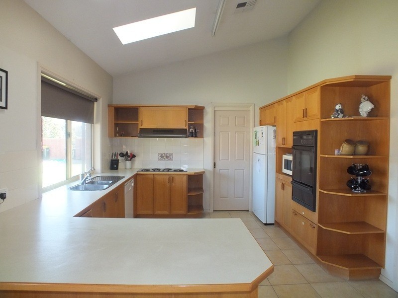 19 Cahill Close, Black Hill NSW 2322