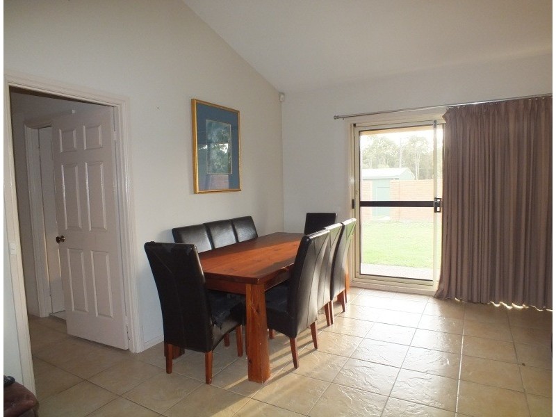 19 Cahill Close, Black Hill NSW 2322