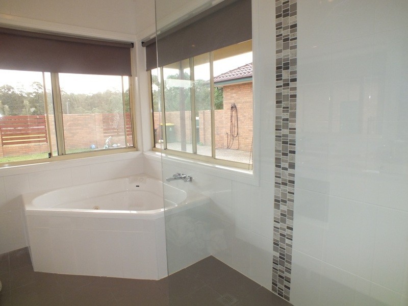 19 Cahill Close, Black Hill NSW 2322