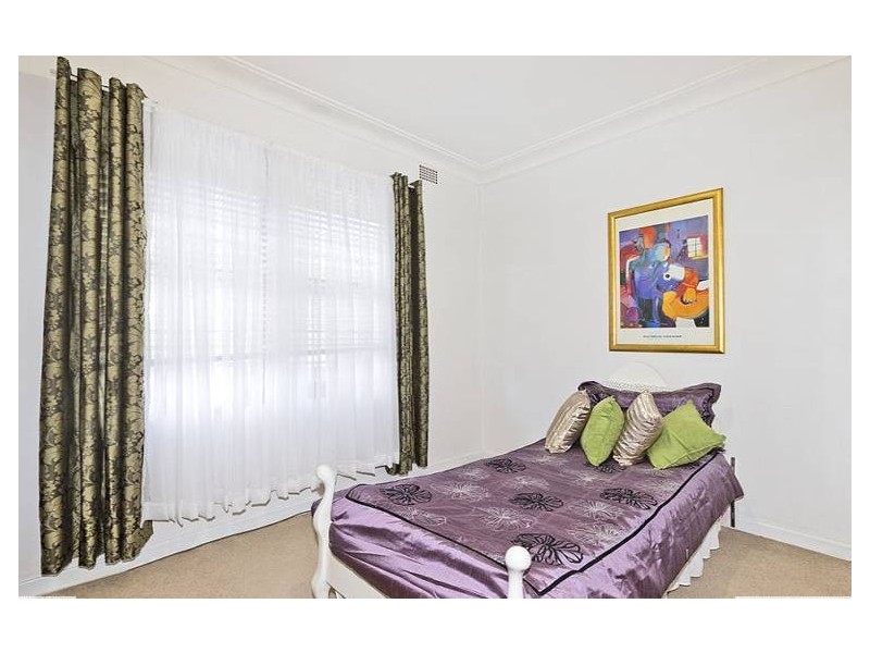 1 Grayson Avenue, Kotara NSW 2289