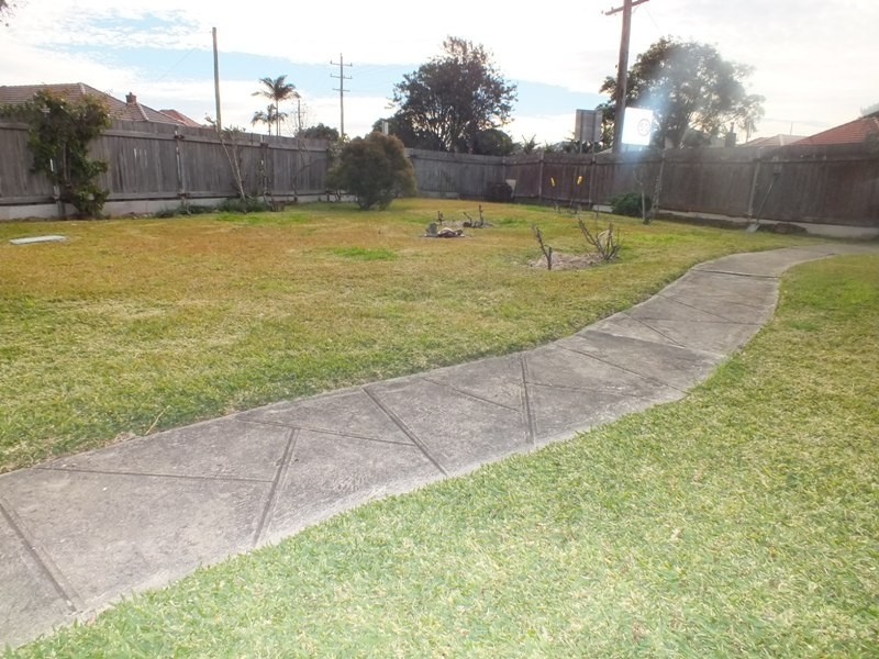 6 Northern Avenue, Tarro NSW 2322