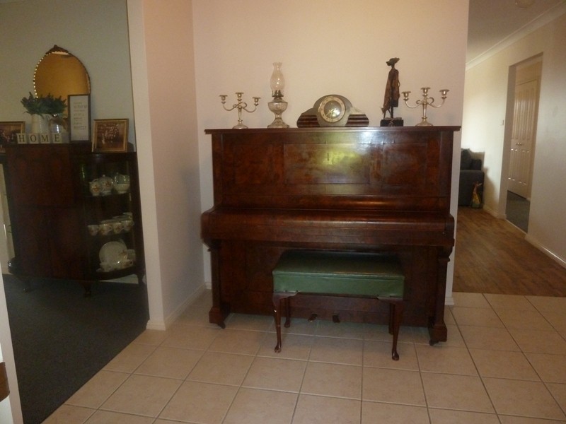 26 Jenna Drive, Raworth NSW 2321