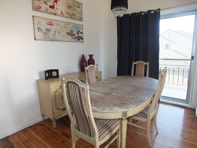 9 Willis Street, Charlestown NSW 2290