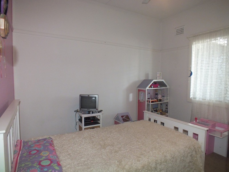 18 Georgetown Road, Georgetown NSW 2298