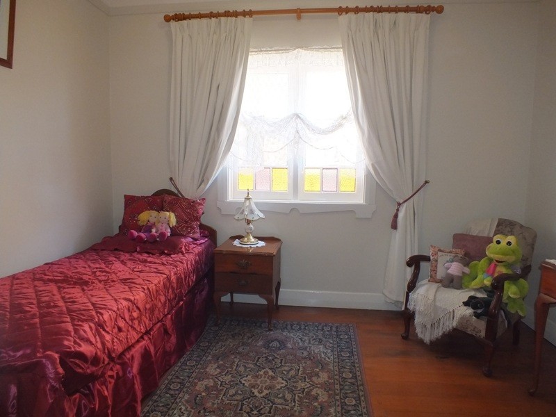 49 Sunderland Street, Mayfield NSW 2304