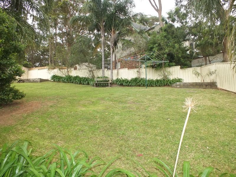 9 Honeyeater Place, Tingira Heights NSW 2290