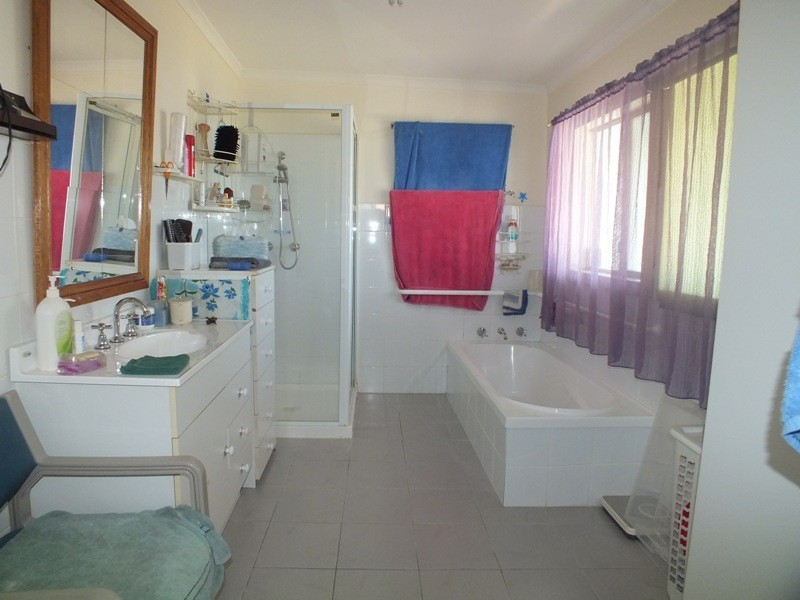 82 Sunderland Street, Mayfield NSW 2304