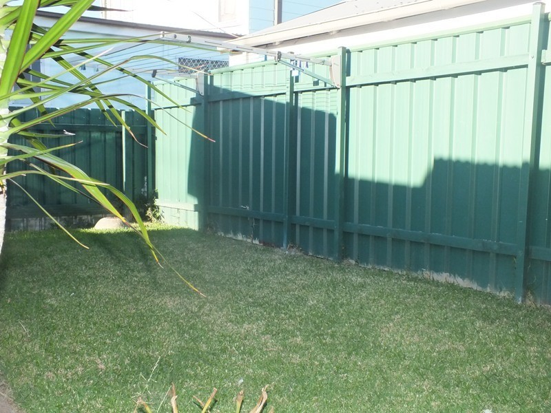 429 Pacific Highway, Belmont NSW 2280