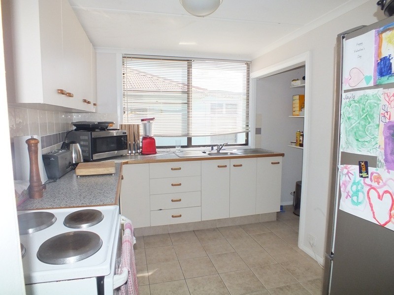 429 Pacific Highway, Belmont NSW 2280