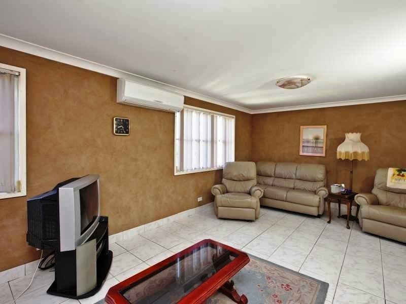 13 Aberglasslyn Lane, Aberglasslyn NSW 2320