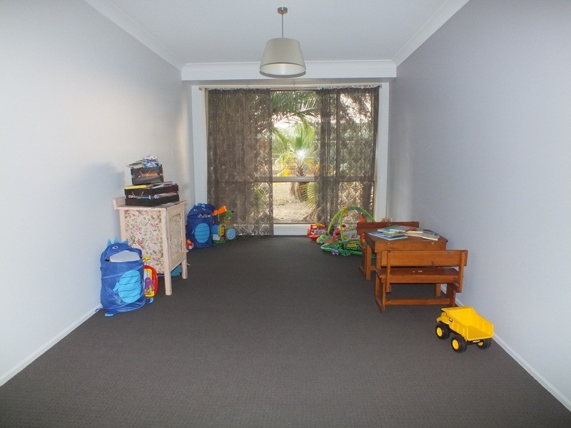 56 Hillview Road, East Branxton NSW 2335