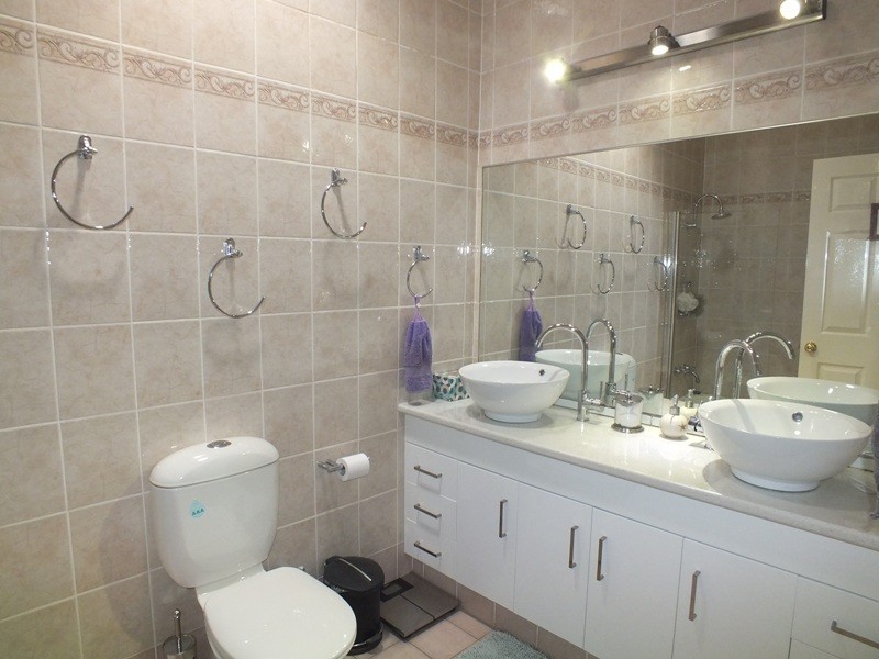 10 Gregson Ave, Mayfield NSW 2304