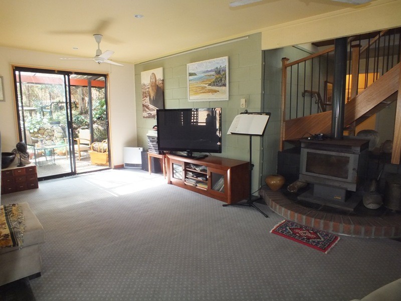 24 Admiralty Avenue, Tanilba Bay NSW 2319