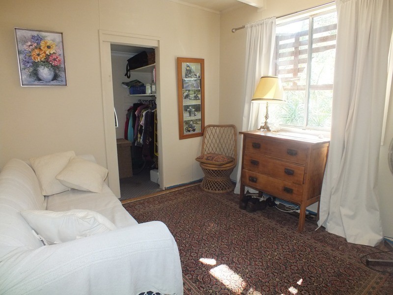 24 Admiralty Avenue, Tanilba Bay NSW 2319