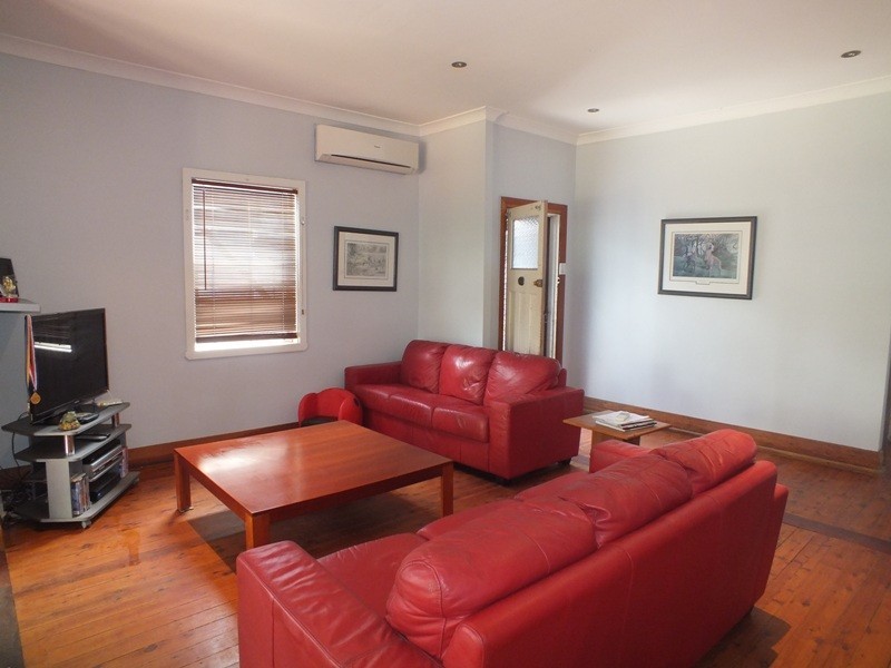 57 Sparke Street, Georgetown NSW 2298