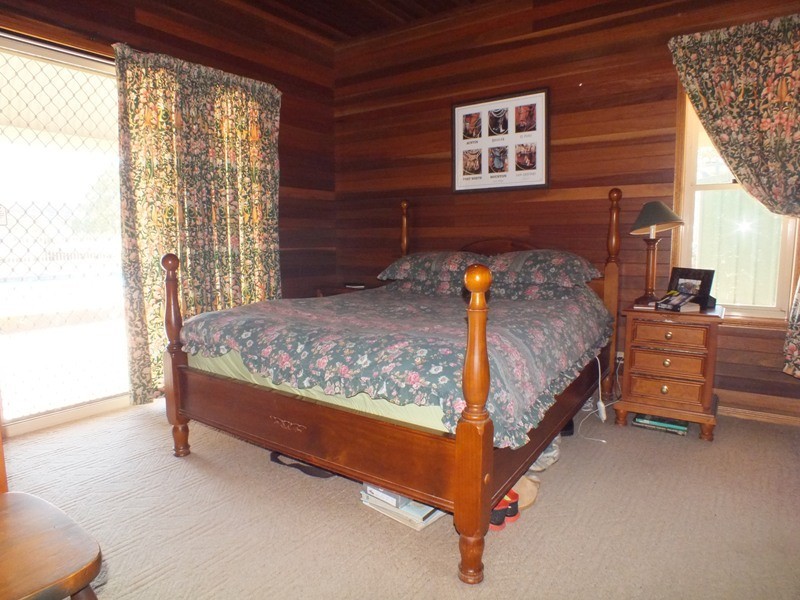 5 Florabelle Close, Mount Hutton NSW 2290