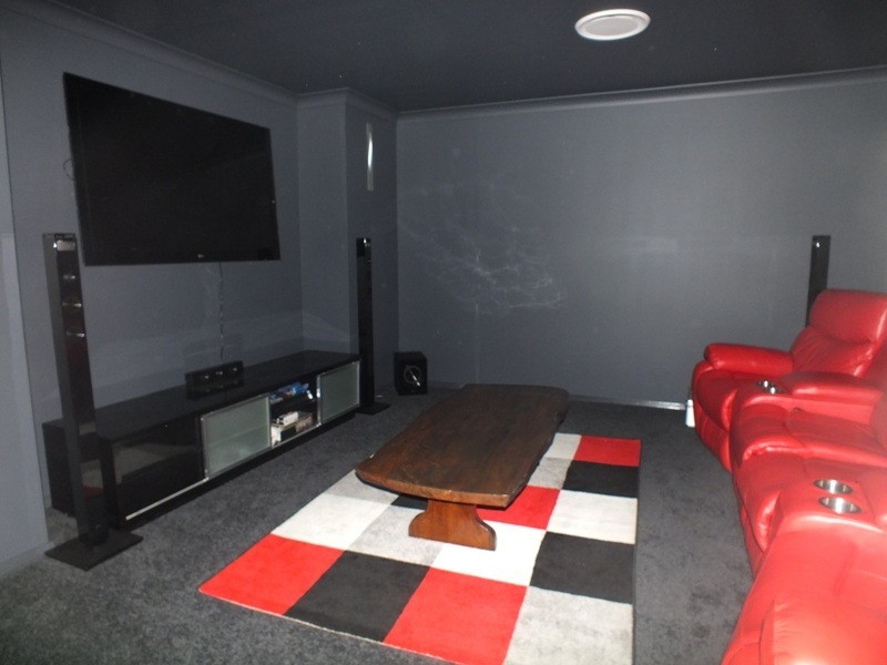 33 Jabiru Drive, Fern Bay NSW 2295