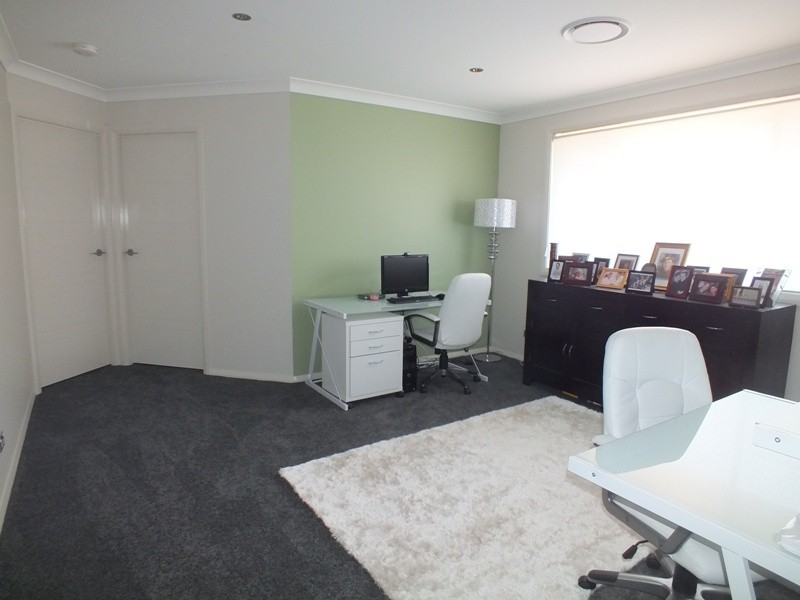 33 Jabiru Drive, Fern Bay NSW 2295