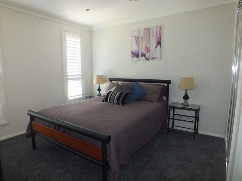 33 Jabiru Drive, Fern Bay NSW 2295