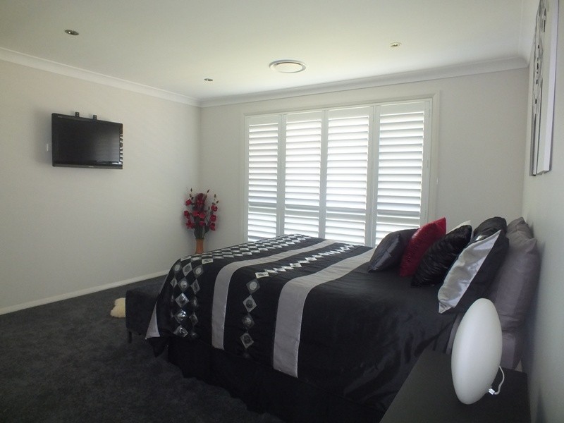 33 Jabiru Drive, Fern Bay NSW 2295