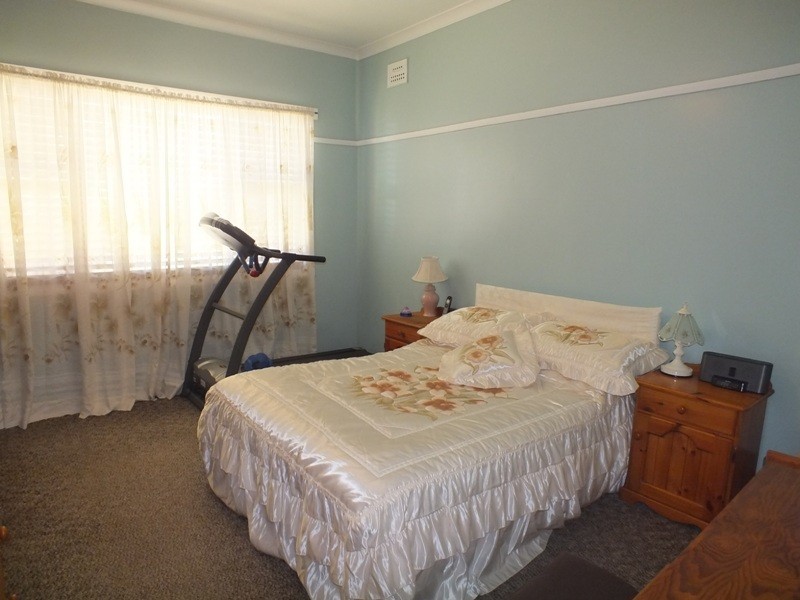 20 Morris Street, Mayfield West NSW 2304