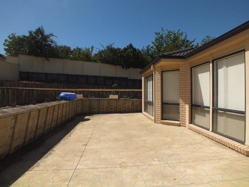 19 Lilly Pilly Drive, Maryland NSW 2287