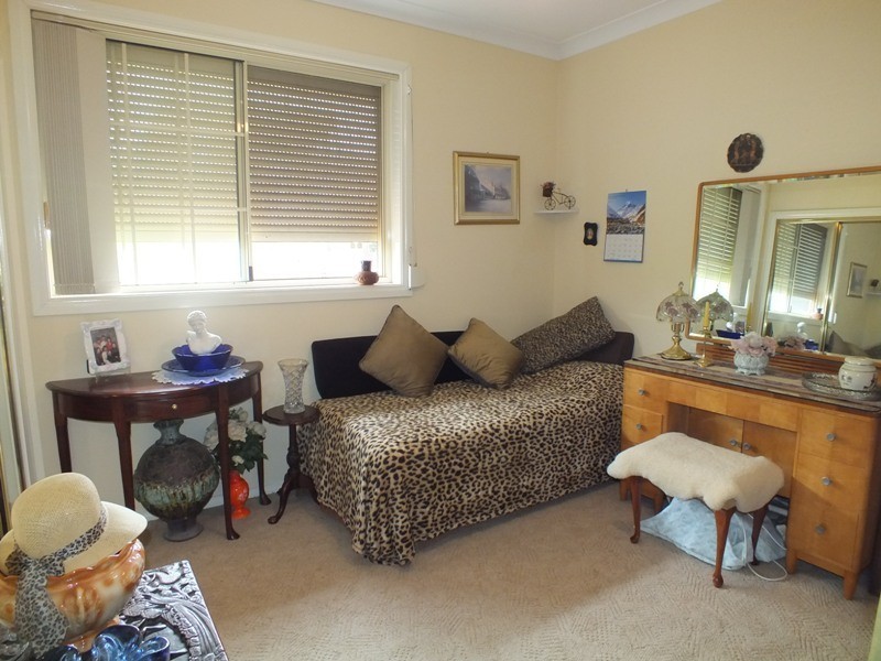 2A Harvard Close, Jesmond NSW 2299