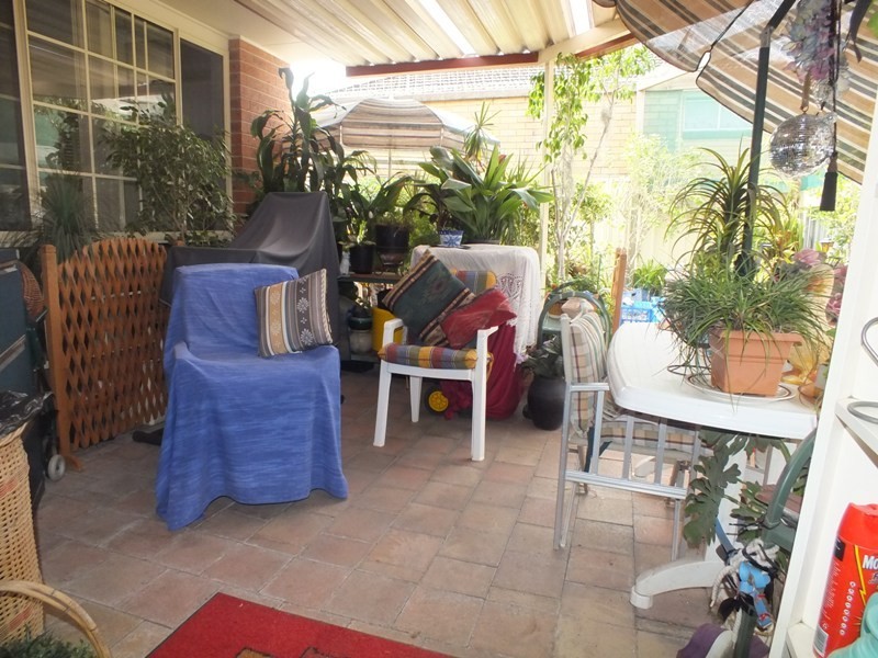 2A Harvard Close, Jesmond NSW 2299