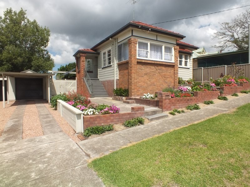 51 Tyrrell Street, Wallsend NSW 2287