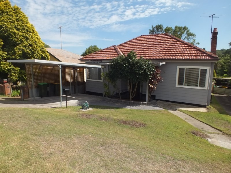 5 Kirby Street, Cardiff NSW 2285