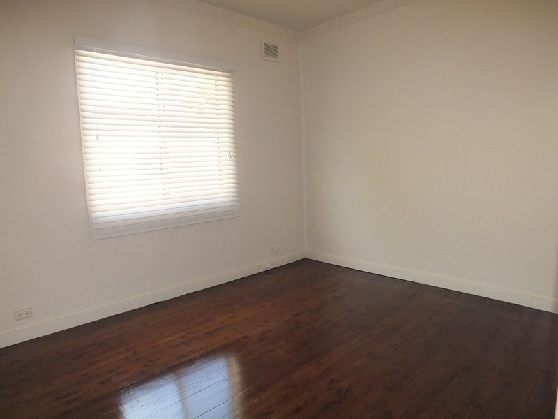 5 Kirby Street, Cardiff NSW 2285