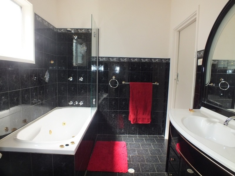 5 Kirby Street, Cardiff NSW 2285