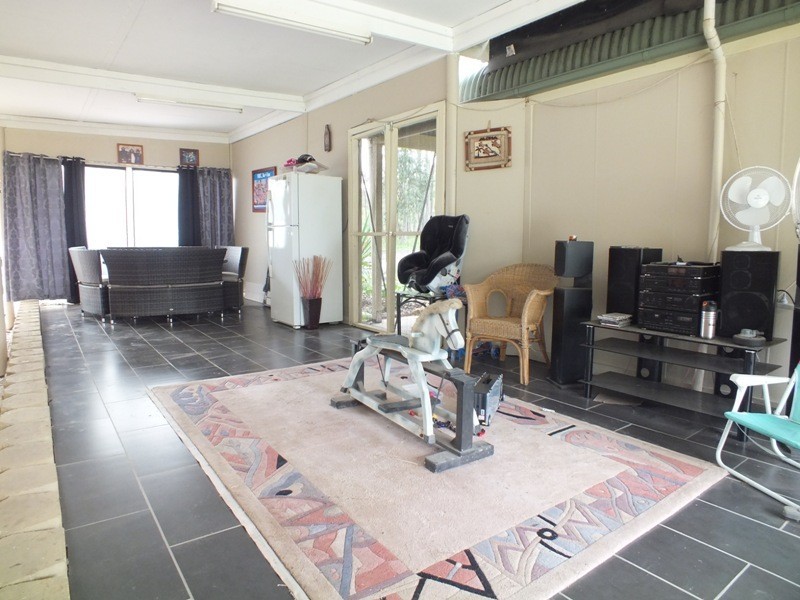 110 Brigadier Hammett Dr, Singleton NSW 2330
