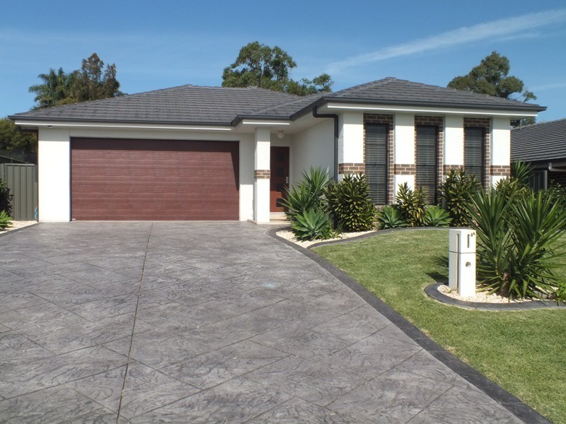 4a Redgrove Street, Branxton NSW 2335