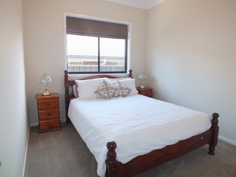 4a Redgrove Street, Branxton NSW 2335