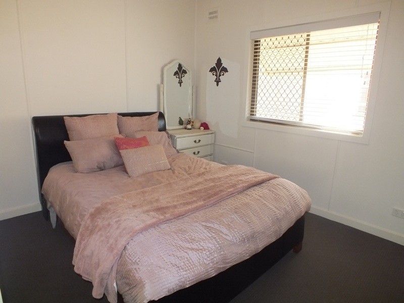 14 Queen Street, Rutherford NSW 2320