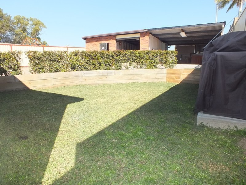 14 Queen Street, Rutherford NSW 2320