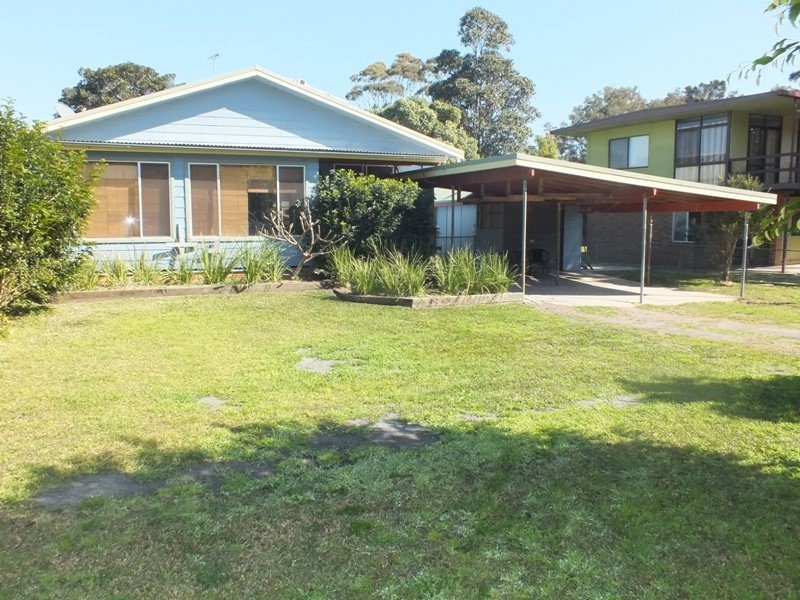 292 Clarke Street, Pindimar NSW 2324
