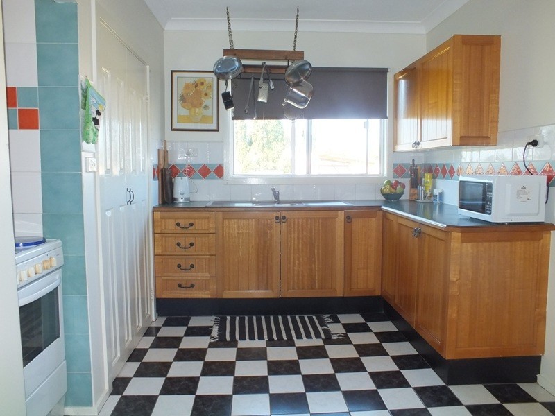 292 Clarke Street, Pindimar NSW 2324