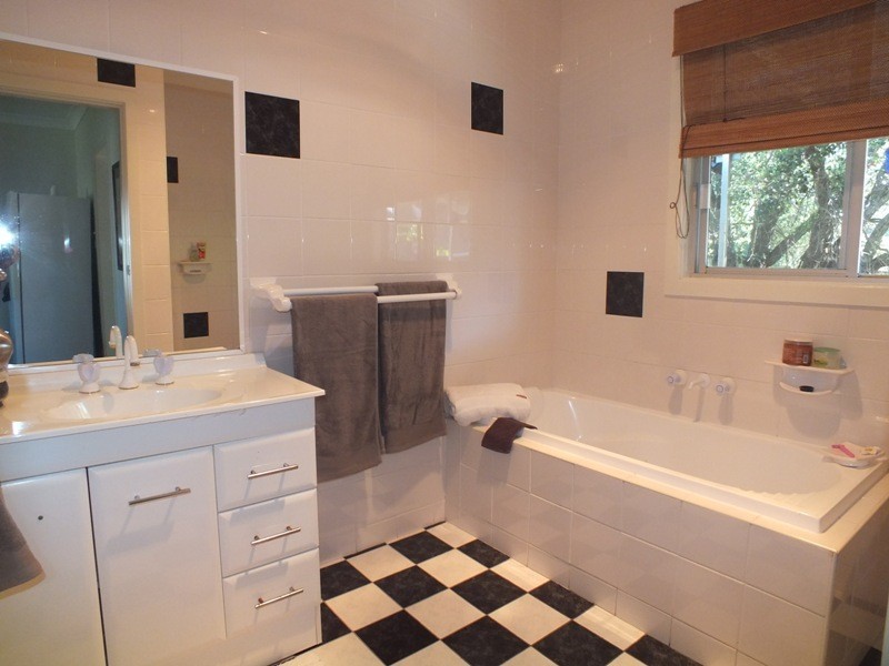 292 Clarke Street, Pindimar NSW 2324