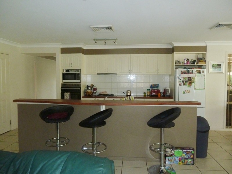 7 Wattlebird Close, Aberglasslyn NSW 2320